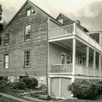 Bush-Holley House Side View A