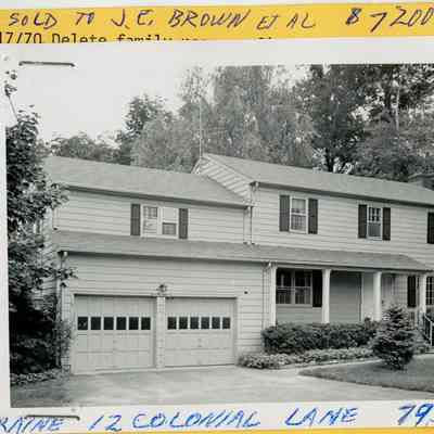 12 Colonial Lane