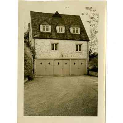 Ramanos Residence Alden Terrace B