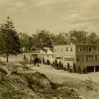 Cutting Shop Exterior