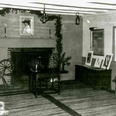 Bush-Holley House Mantel B