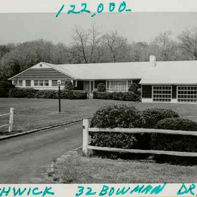 32 Bowman Drive South