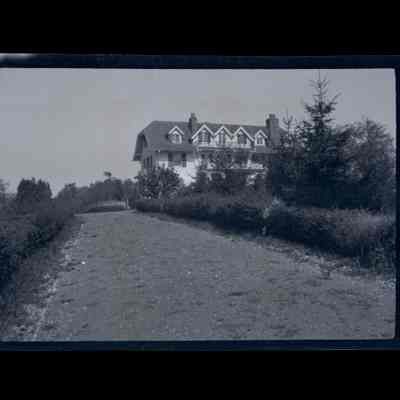 Residence Sparrow Lane Negative A