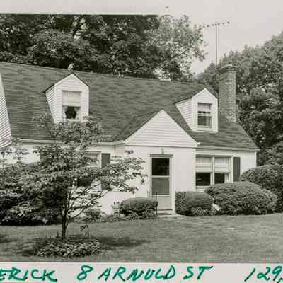 8 Arnold Street