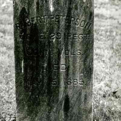 Robert Peterson Grave