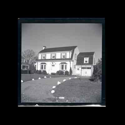 Heilig Residence Maple Road Negative