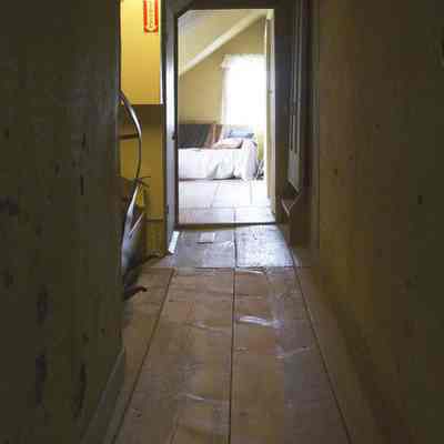 Bush-Holley House Second Floor Passageway, South