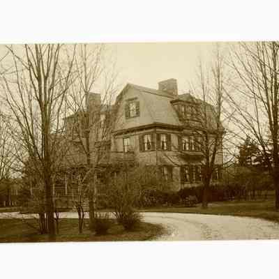 116 Maple Avenue