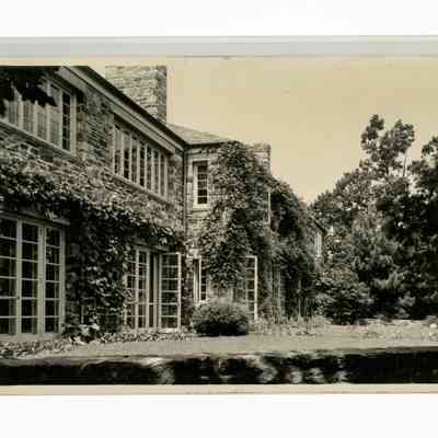 Sumner Estate Round Hill Road E