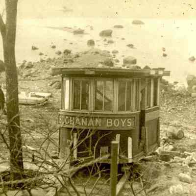 Buchanan Tug Boats Wee Captain's Island K