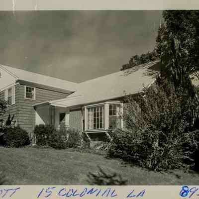 15 Colonial Lane A