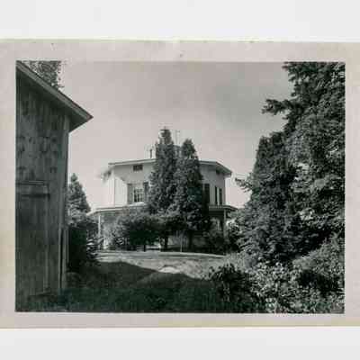 Slusarz Residence Round House Road Banksville B