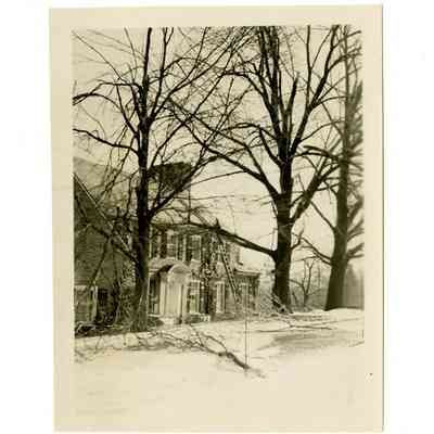Carpenter Residence Clapboard Ridge Road D