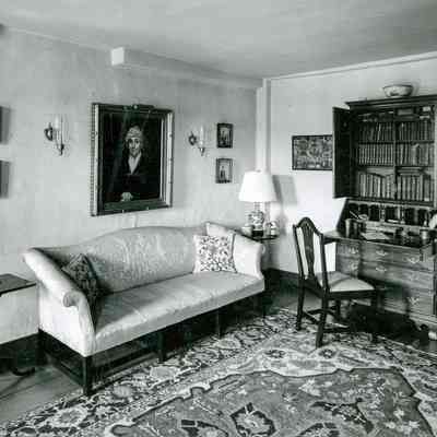 Bush-Holley House Parlor