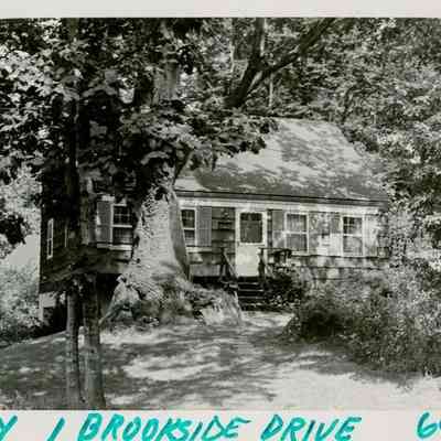 1 Brookside Park A