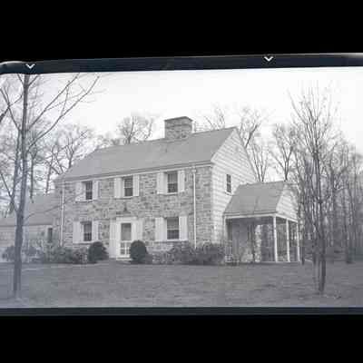 Residence Owenoke Way Negative