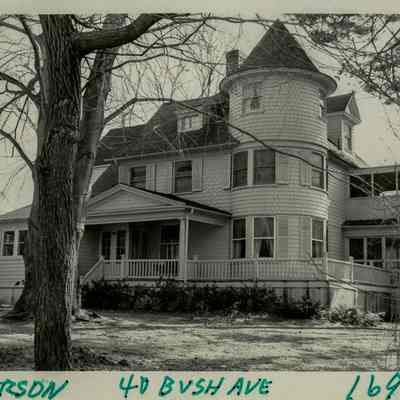 40 Bush Avenue B