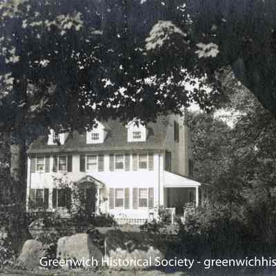 2 Patterson Avenue E