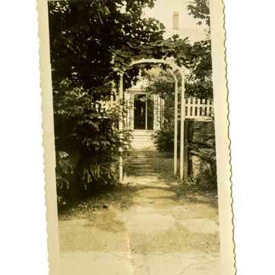 Maginnis Estate North Maple Avenue A