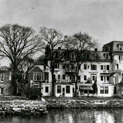 Silleck House D