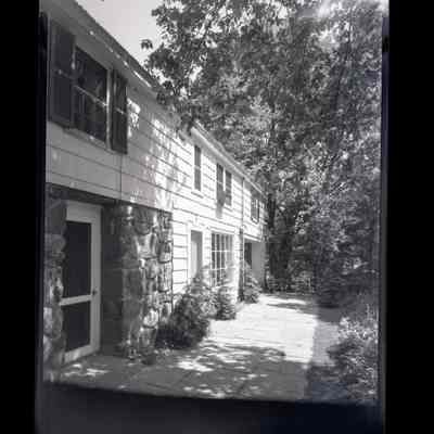House Round Hill Road Negative