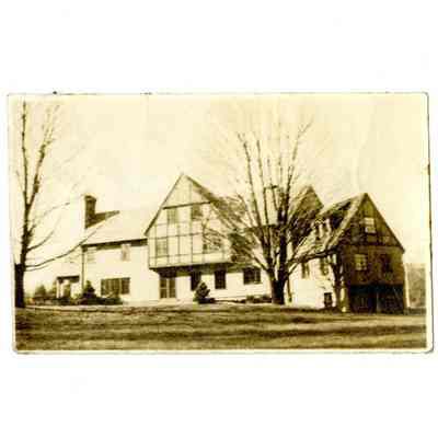 White Residence Calhoun Drive C