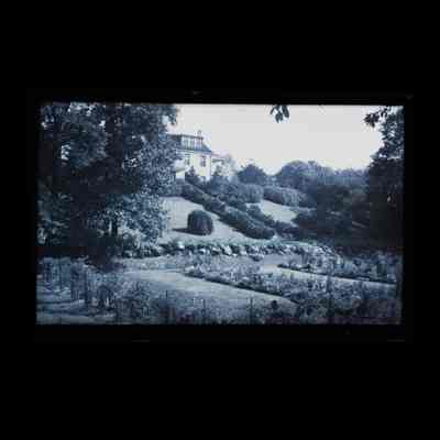 Newington Residence Field Point Park Negative