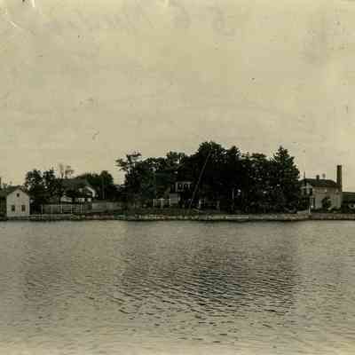 Cos Cob Mill Pond