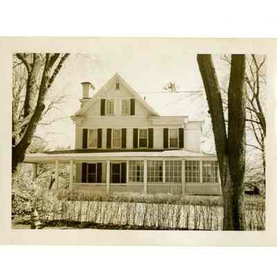 McCord Residence Bush Avenue C