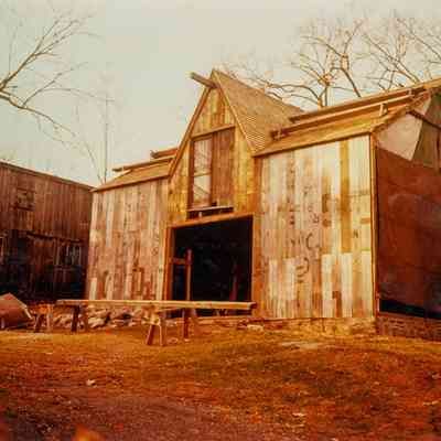 Bush-Holley Site Barn E