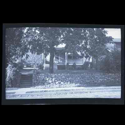 30 Lincoln Avenue Negative