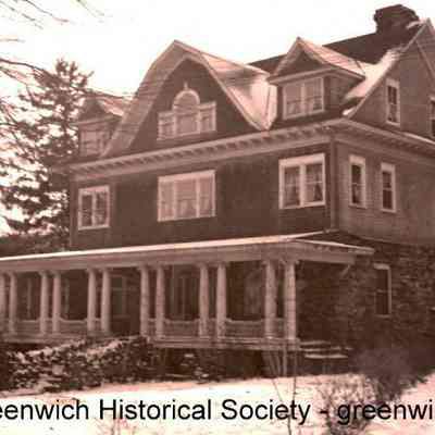 28 Arch Street