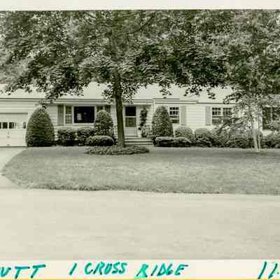 1 Cross Ridge Drive