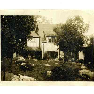 3 Woodside Drive C