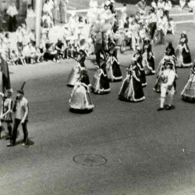 Parade G