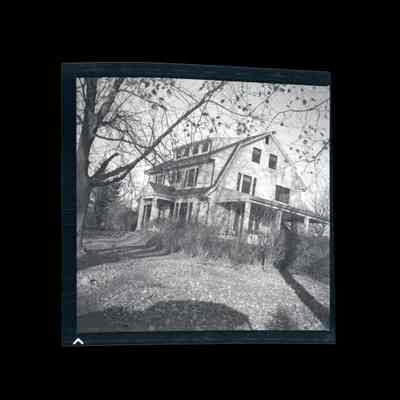 House Middle Way Negative