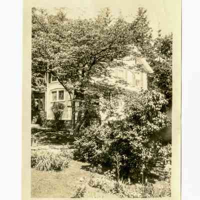 Menseak Residence Round Hill Road E