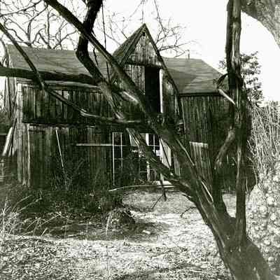 Bush-Holley Site Barn H