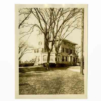 48 Maple Avenue D