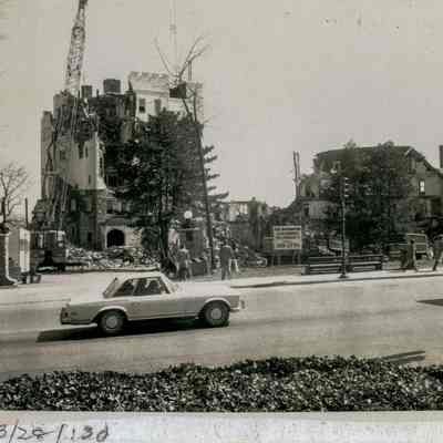 Pickwick Arms Demolition J