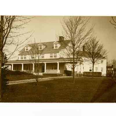 Todd Residence Meadow Drive H