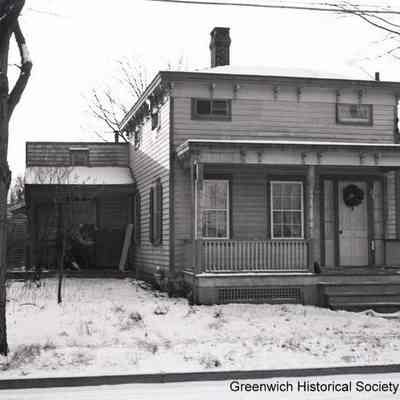 58 Sherwood Place B