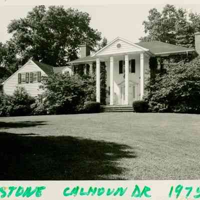 17 Calhoun Drive A