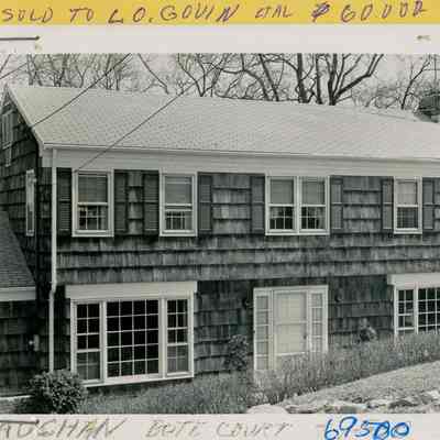 Vaughan House Bote Court