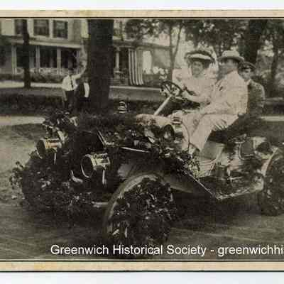 Automobile Parade C