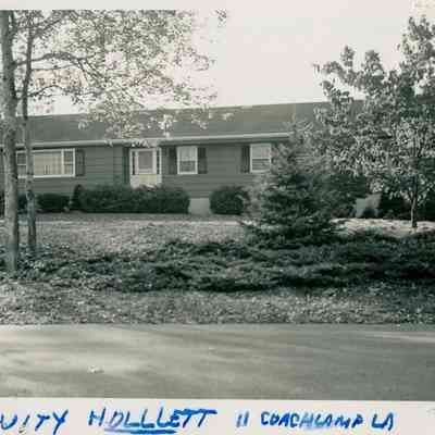 11 Coachlamp Lane