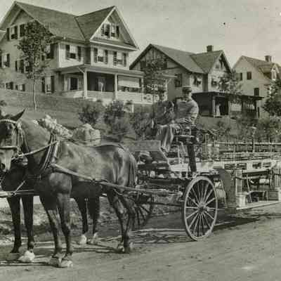 Amogerone Hook and Ladder Truck