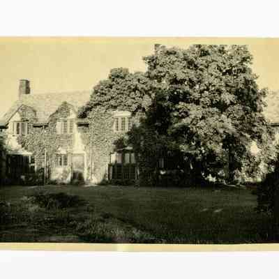 Hwoschinsky Residence Stanwich Road E