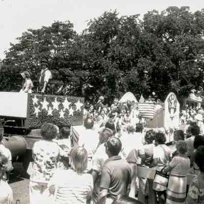 Junior League Float