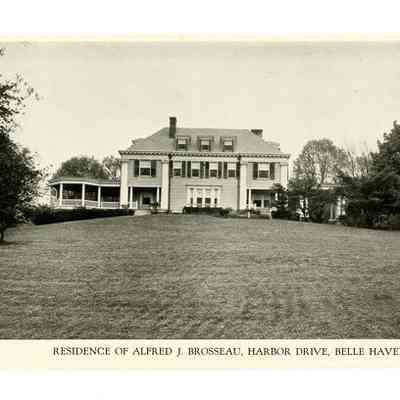 Brosseau Residence Harbor Drive